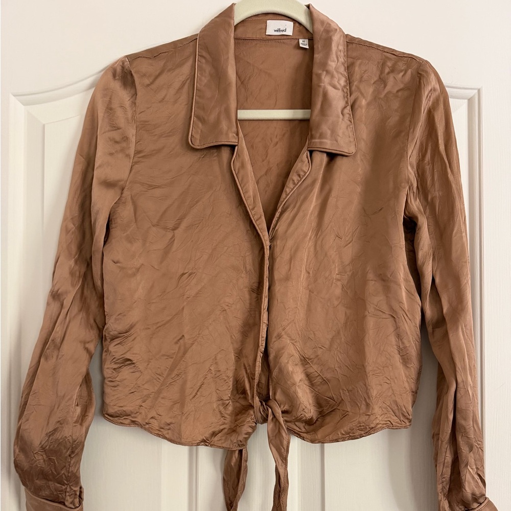 Wilfred Satin Button-Up Blouse in Taupe